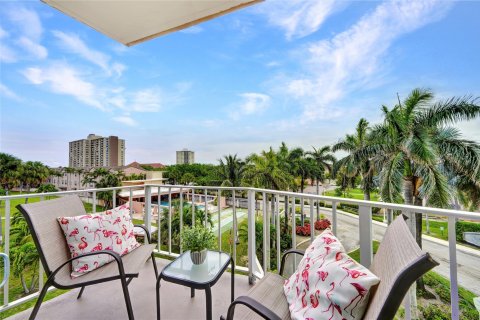 Condominio en venta en Lauderdale-by-the-Sea, Florida, 1 dormitorio, 56.67 m2 № 1073865 - foto 5