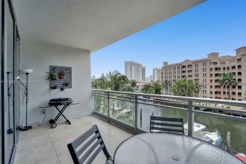 Copropriété à vendre à Aventura, Floride: 2 chambres, 145.67 m2 № 1269438 - photo 29