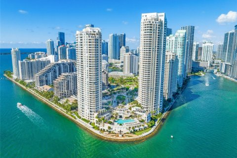 Condominio en venta en Miami, Florida, 2 dormitorios, 143.07 m2 № 1348664 - foto 3