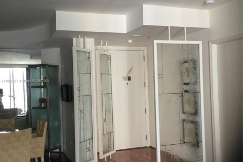 Copropriété à vendre à Miami, Floride: 2 chambres, 143.07 m2 № 1348664 - photo 8