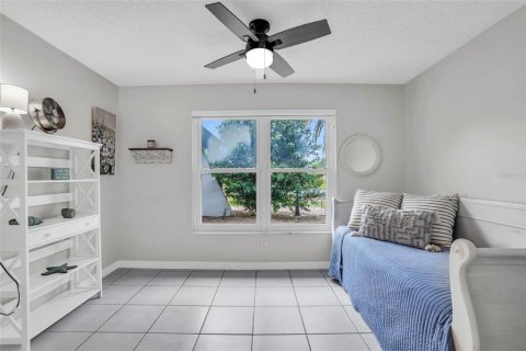 Casa en venta en Cape Coral, Florida, 3 dormitorios, 181.44 m2 № 1322234 - foto 19