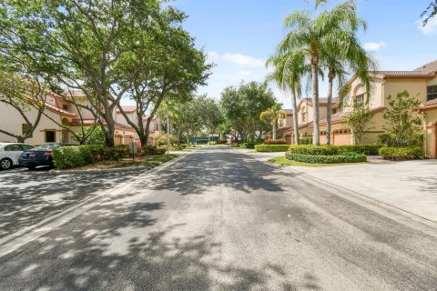 Condominio en venta en Boynton Beach, Florida, 3 dormitorios, 160.16 m2 № 1161684 - foto 13