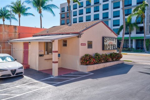 Купить отель в Дания-Бич, Флорида № 1035699 - фото 2