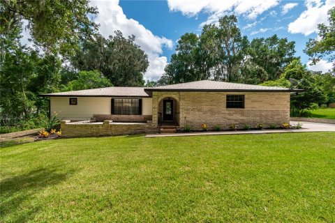 Villa ou maison à vendre à Ocala, Floride: 3 chambres, 207.36 m2 № 1344553 - photo 1