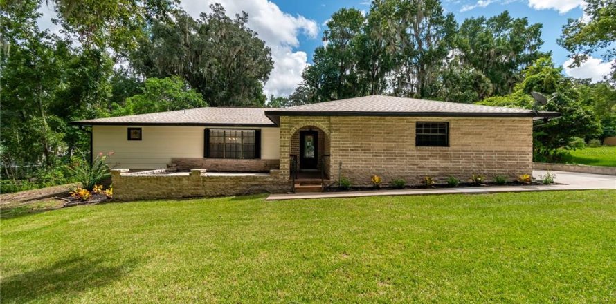 Casa en Ocala, Florida 3 dormitorios, 207.36 m2 № 1344553