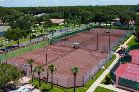 Villa ou maison à vendre à Tarpon Springs, Floride: 4 chambres, 322.19 m2 № 1344520 - photo 26