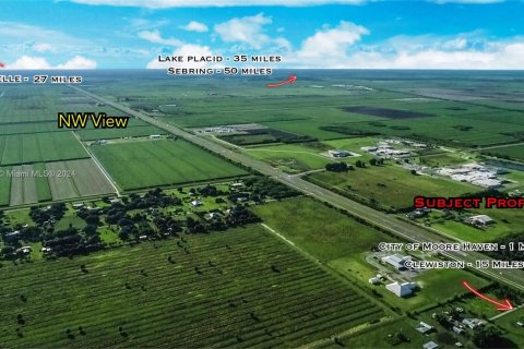 Commercial property in Moore Haven, Florida № 1072032 - photo 18