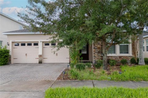 Villa ou maison à louer à Orlando, Floride: 3 chambres, 170.85 m2 № 1359911 - photo 2