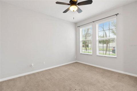 Casa en alquiler en Orlando, Florida, 3 dormitorios, 170.85 m2 № 1359911 - foto 4