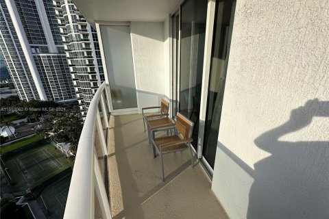 Hôtel, hôtellerie à vendre à Sunny Isles Beach, Floride: 51.19 m2 № 1071778 - photo 12