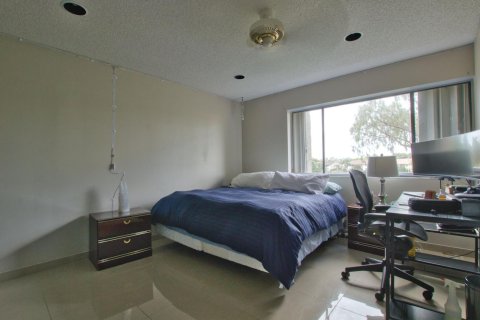 Купить кондоминиум в Лейк-Уорт, Флорида 2 спальни, 93.37м2, № 1036212 - фото 7