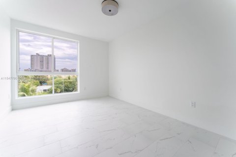 Copropriété à vendre à Hollywood, Floride: 1 chambre № 1057753 - photo 18