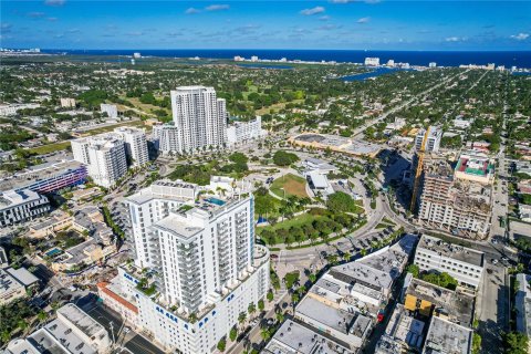 Condominio en venta en Hollywood, Florida, 1 dormitorio № 1057753 - foto 5