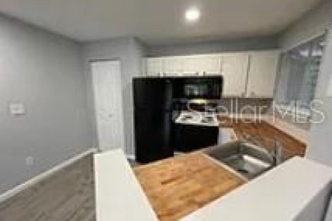 Condo in Orlando, Florida, 1 bedroom  № 1286986 - photo 4