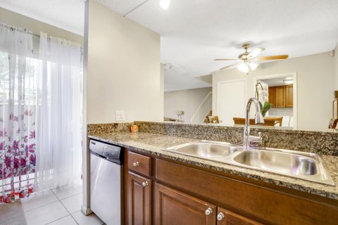 Touwnhouse à vendre à West Palm Beach, Floride: 2 chambres, 114.83 m2 № 1026980 - photo 10