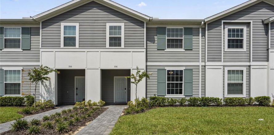 Townhouse in Davenport, Florida 5 bedrooms, 212.1 sq.m. № 1334761