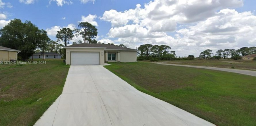 Villa ou maison à LaBelle, Floride 3 chambres, 158.4 m2 № 1235755