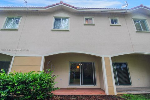 Adosado en venta en Tamarac, Florida, 2 dormitorios, 132.66 m2 № 1320715 - foto 20