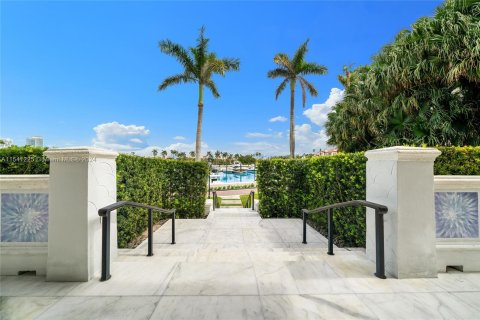 Touwnhouse à vendre à Miami Beach, Floride: 4 chambres, 562.15 m2 № 1044990 - photo 5