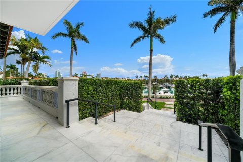 Touwnhouse à vendre à Miami Beach, Floride: 4 chambres, 562.15 m2 № 1044990 - photo 6