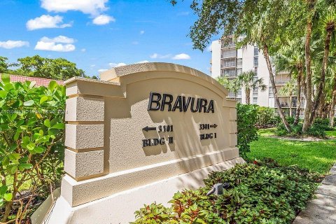 Copropriété à vendre à Aventura, Floride: 1 chambre, 68.84 m2 № 1225393 - photo 2