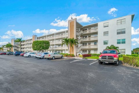 Condo in Boca Raton, Florida, 2 bedrooms  № 1060026 - photo 23