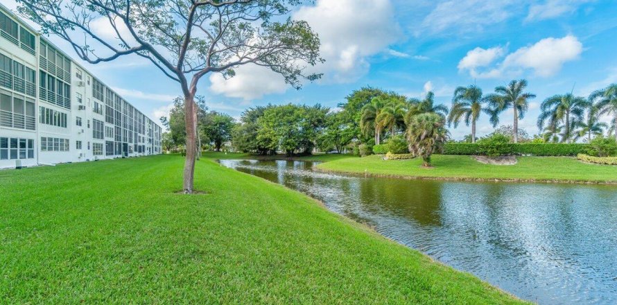 Condo in Boca Raton, Florida, 2 bedrooms  № 1060026