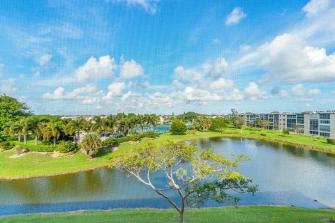 Copropriété à vendre à Boca Raton, Floride: 2 chambres, 83.24 m2 № 1060026 - photo 4