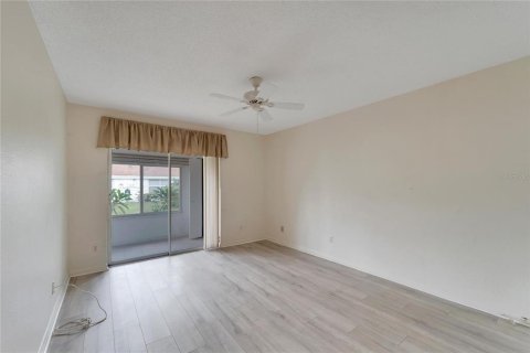 Copropriété à vendre à Sun City Center, Floride: 2 chambres, 91.42 m2 № 1351000 - photo 16