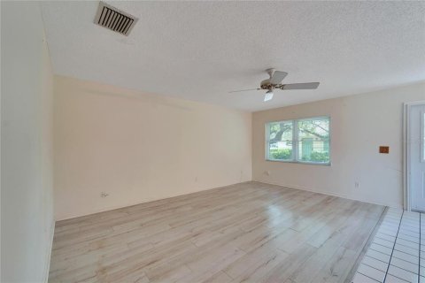 Copropriété à vendre à Sun City Center, Floride: 2 chambres, 91.42 m2 № 1351000 - photo 10