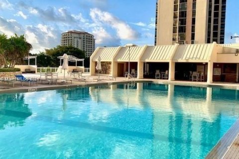 Condo in Aventura, Florida, 1 bedroom  № 1420197 - photo 13