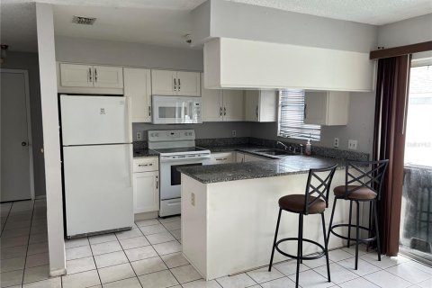 House in Orlando, Florida 3 bedrooms, 90.95 sq.m. № 1384982 - photo 21