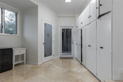 Casa en venta en Hollywood, Florida, 4 dormitorios, 368.91 m2 № 1029718 - foto 9