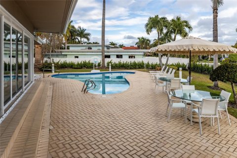 Villa ou maison à vendre à Hollywood, Floride: 4 chambres, 368.91 m2 № 1029718 - photo 7