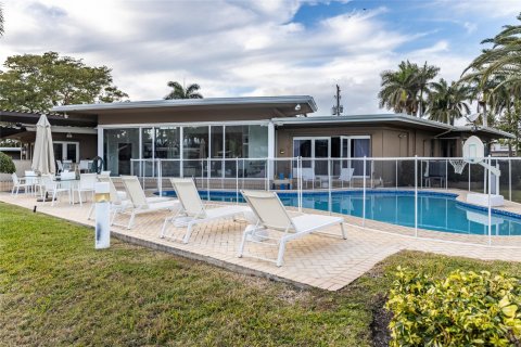 Villa ou maison à vendre à Hollywood, Floride: 4 chambres, 368.91 m2 № 1029718 - photo 5