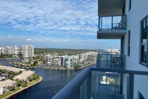 Condominio en venta en Hollywood, Florida, 3 dormitorios, 104.89 m2 № 1029101 - foto 7