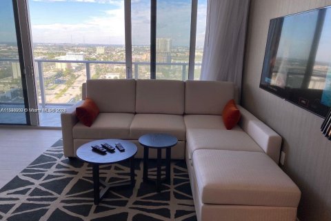 Condominio en venta en Hollywood, Florida, 3 dormitorios, 104.89 m2 № 1029101 - foto 12