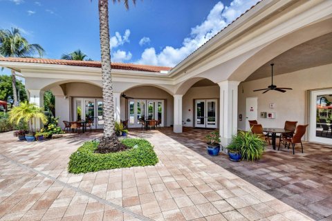 Casa en venta en Delray Beach, Florida, 4 dormitorios, 259.75 m2 № 1175365 - foto 25