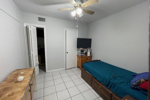 Touwnhouse à vendre à North Lauderdale, Floride: 3 chambres, 139.91 m2 № 1047682 - photo 15