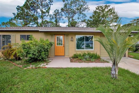 Casa en venta en North Port, Florida, 2 dormitorios, 84.73 m2 № 1307237 - foto 2