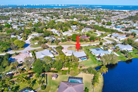 Villa ou maison à vendre à Jensen Beach, Floride: 3 chambres, 205.22 m2 № 1036089 - photo 10