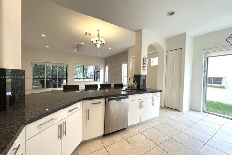 Casa en venta en Parkland, Florida, 3 dormitorios, 204.01 m2 № 1347847 - foto 17