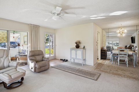 Casa en venta en Delray Beach, Florida, 2 dormitorios, 105.63 m2 № 1024530 - foto 9