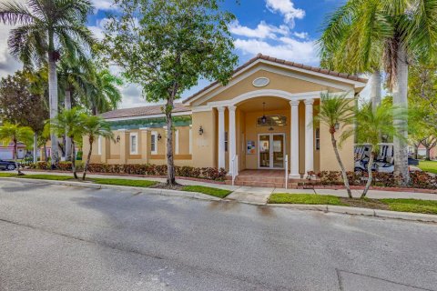 Touwnhouse à vendre à Royal Palm Beach, Floride: 3 chambres, 179.49 m2 № 1024493 - photo 2