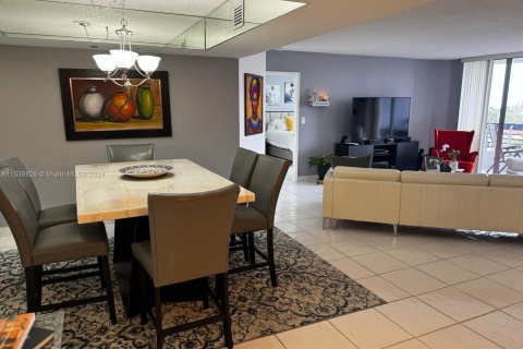 Condo in Aventura, Florida, 1 bedroom  № 1044596 - photo 26