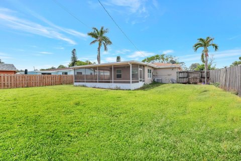 Villa ou maison à vendre à Delray Beach, Floride: 3 chambres, 86.12 m2 № 1163031 - photo 17