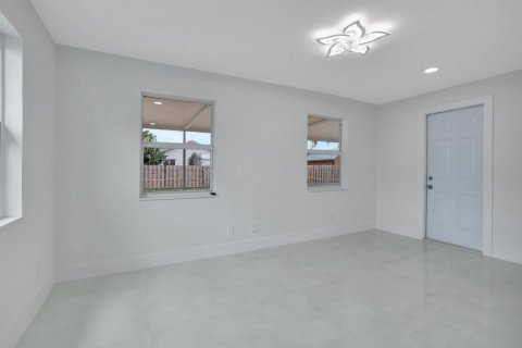 Villa ou maison à vendre à Delray Beach, Floride: 3 chambres, 86.12 m2 № 1163031 - photo 27