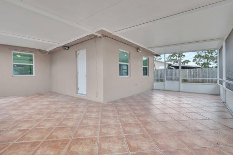 House in Delray Beach, Florida 3 bedrooms, 86.12 sq.m. № 1163031 - photo 22