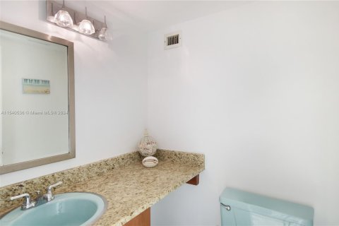 Condominio en venta en Miami Beach, Florida, 1 dormitorio, 80.27 m2 № 1037419 - foto 8