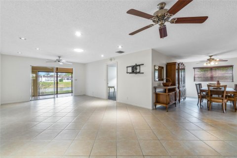 Villa ou maison à vendre à West Palm Beach, Floride: 2 chambres, 122.63 m2 № 1051207 - photo 27